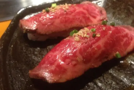 肉寿司