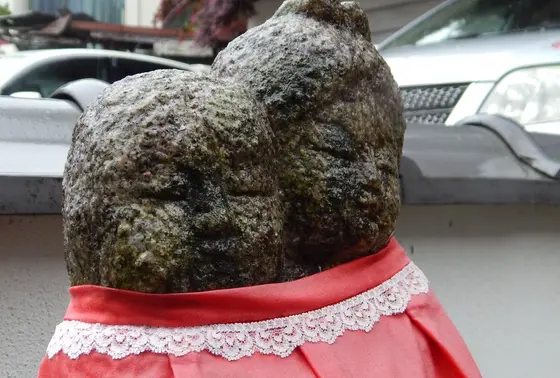 ぴったり寄り添ってました