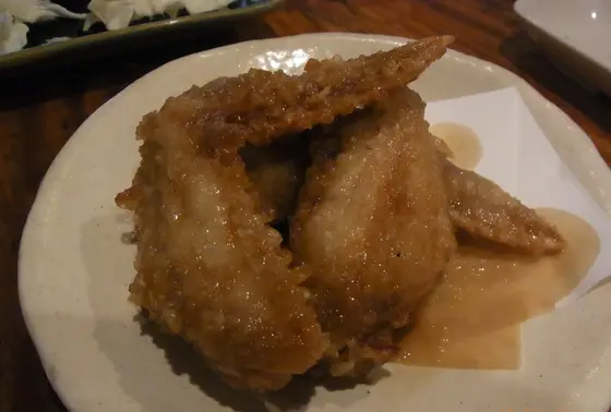 名物！手羽先ラー油がけ