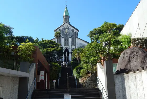 国宝の荘厳な佇まい