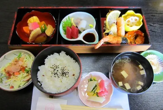 ランチが美味しい(*￣∇￣)ノ