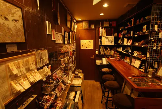 店内にて