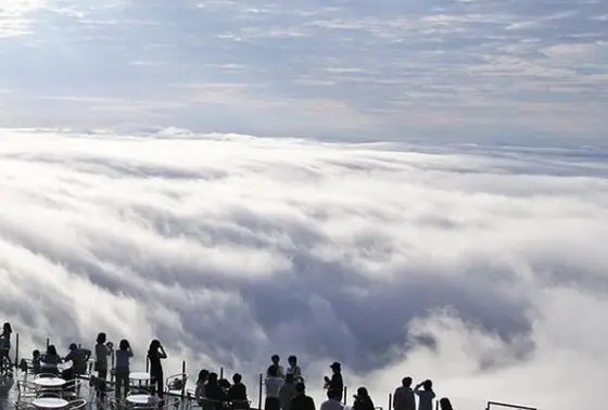 雲海テラス