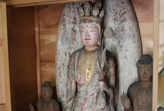 浄光寺 白い「十一面観音」