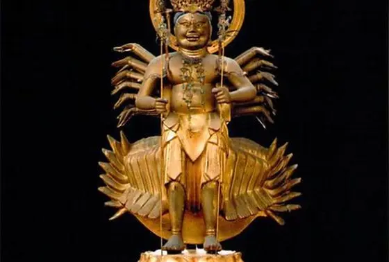 正妙寺の「千手千足観音」