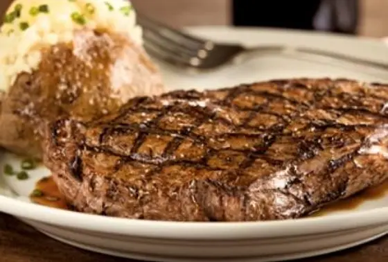 肉々しいステーキ！
