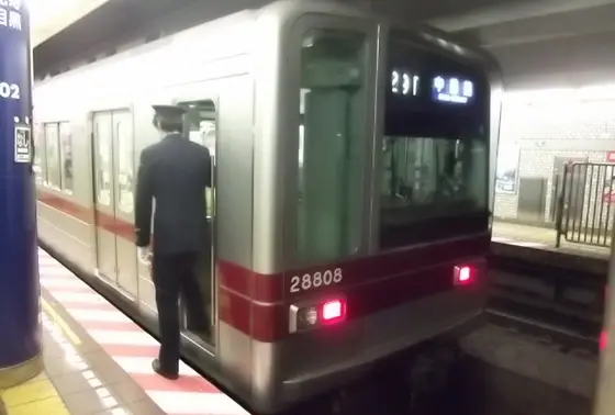 日比谷線の車両