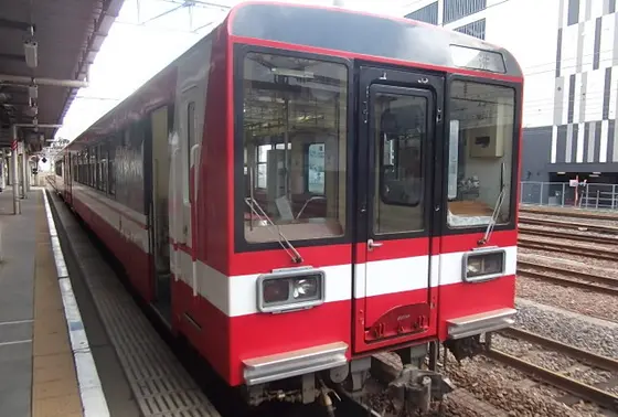 鹿島臨海鉄道の車両6000形