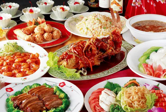1階の「大連あかしあ」（中国料理）