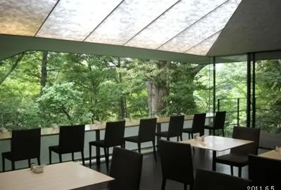 NEZU CAFE
