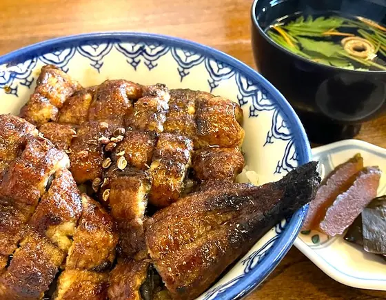 人気の”関うな丼”