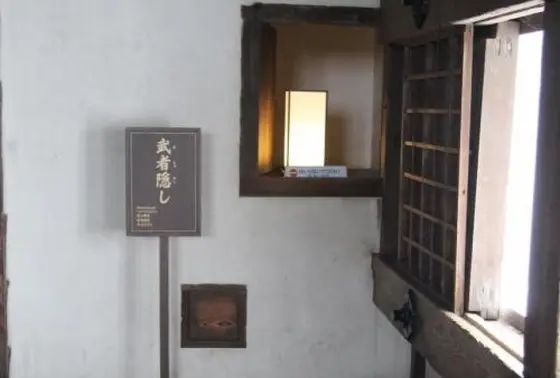 武者隠し