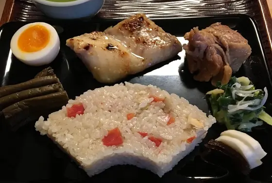 名物の利休弁当