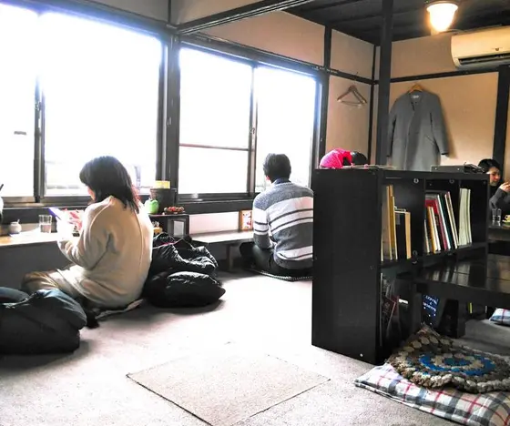 こちらは二階です
