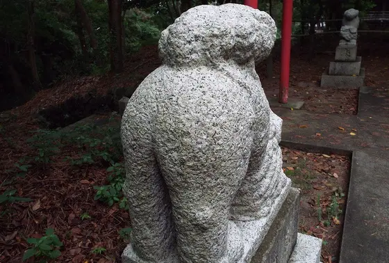 狛犬のお尻