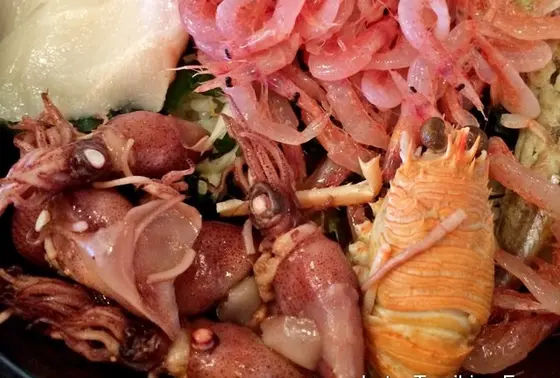 深海魚の丼・・・・