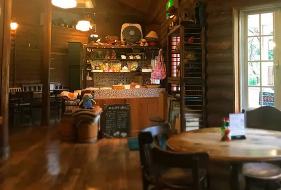 ナチュラルカントリーな店内