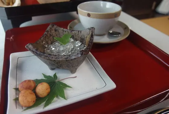 ●ほっこりセット（デザートとお茶または珈琲）と珈琲単品