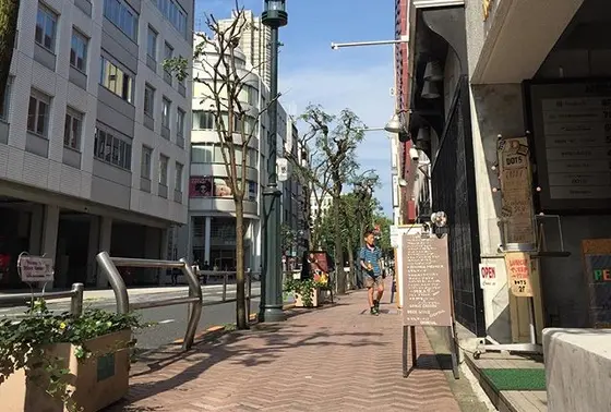 場所