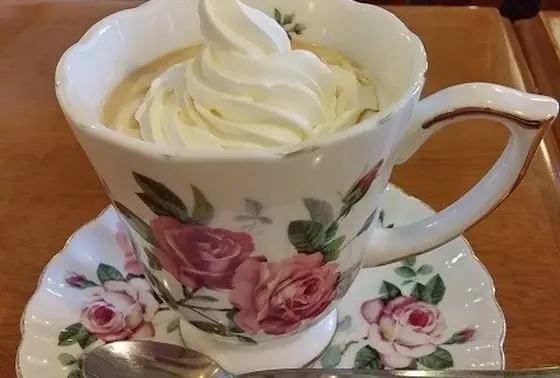 喫茶店でタイムスリップ