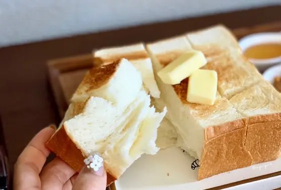 食パン