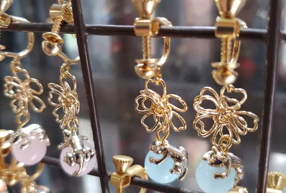 かわいいハンドメイドのアクセサリー