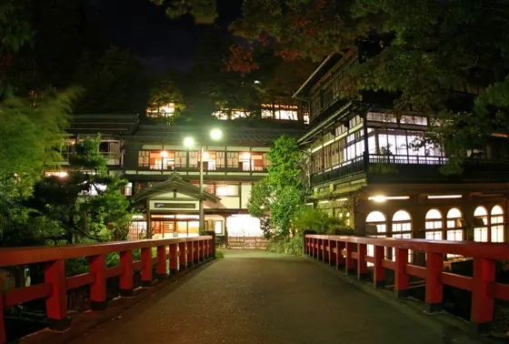 夜も素敵ですね🎵