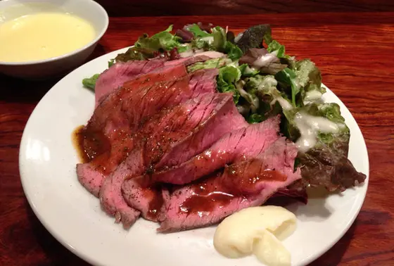 ランチ限定15食のローストビーフ！
