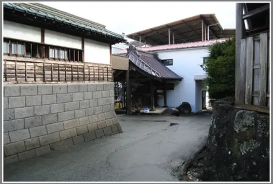河口湖町 井出酒造
