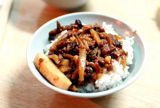 魯肉飯