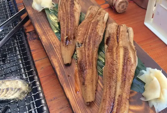 穴子一本すし