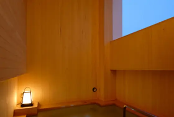 ヒノキの露天風呂