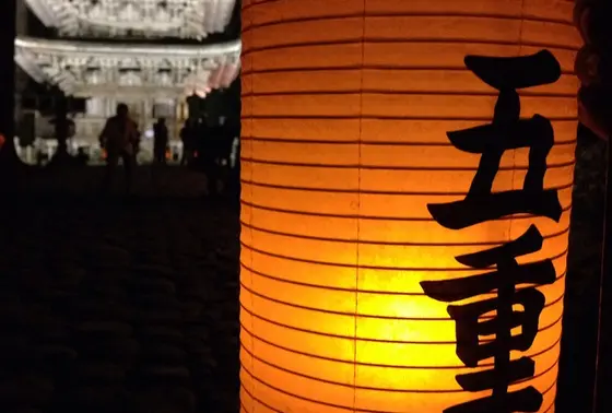 夜間参拝