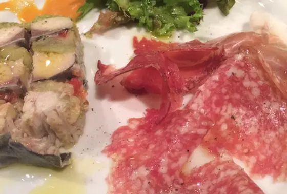 生ハムやパテは是非食べてもらいたい一品