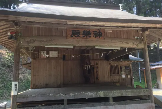 神楽殿