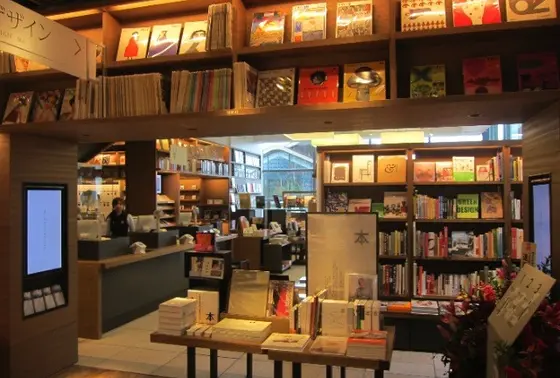 見やすく充実した店内