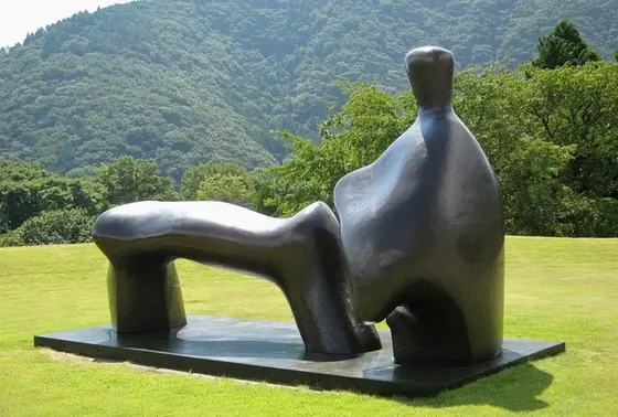 彫刻の森美術館