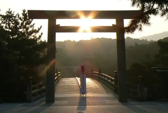 宇治橋 西側鳥居（おはらい町側）