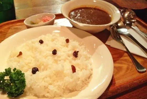 くぐつ草カレー
