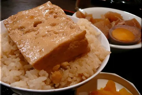 名物とうめし
