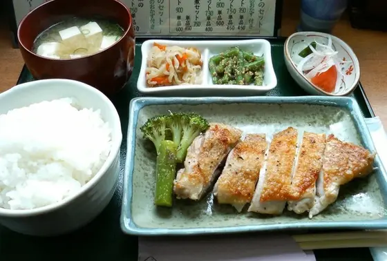 美味しいごはん処　畑屋