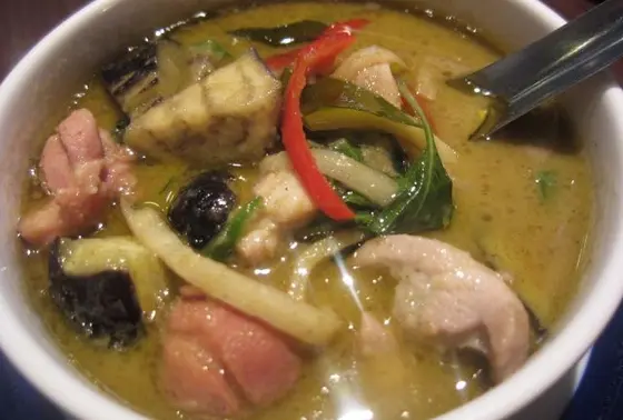 ランチメニューは約10種類!