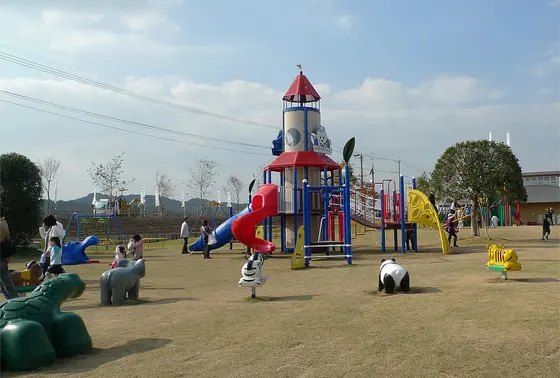 広〜い親子ふれあい広場♪