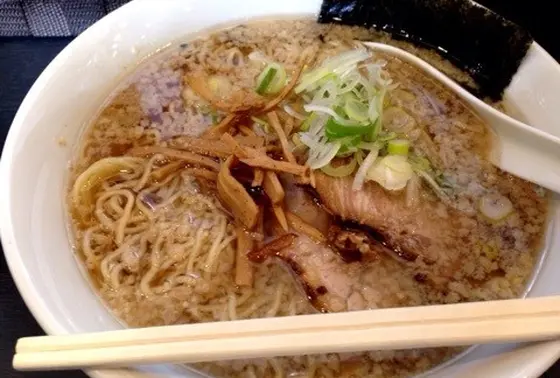 こってり醤油ラーメン \740