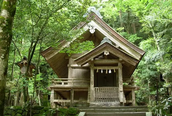 素鵞社