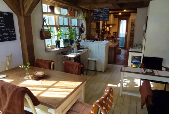 ナチュラルでセンス溢れる店内