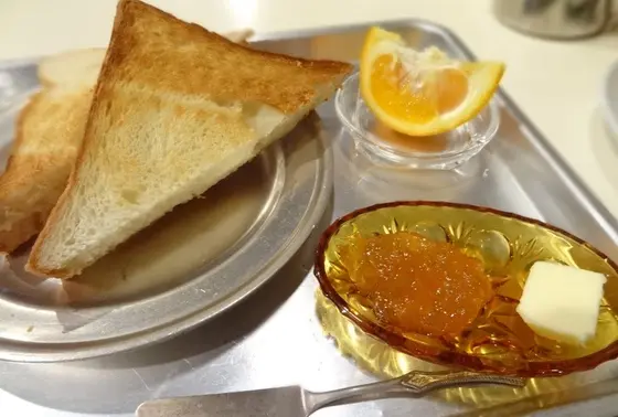 あくびカフェー