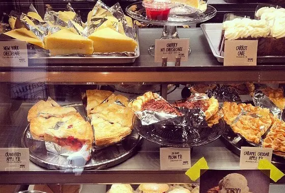 可愛いケーキたちにズッキュン