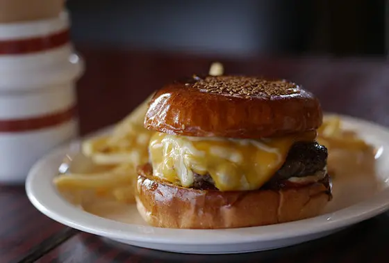 定番のハンバーガー