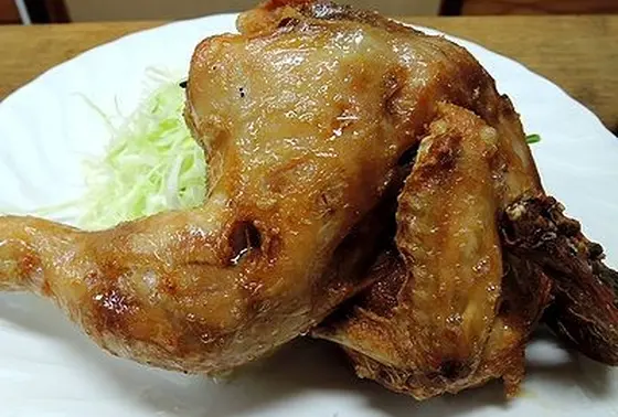 鶏の丸揚げ